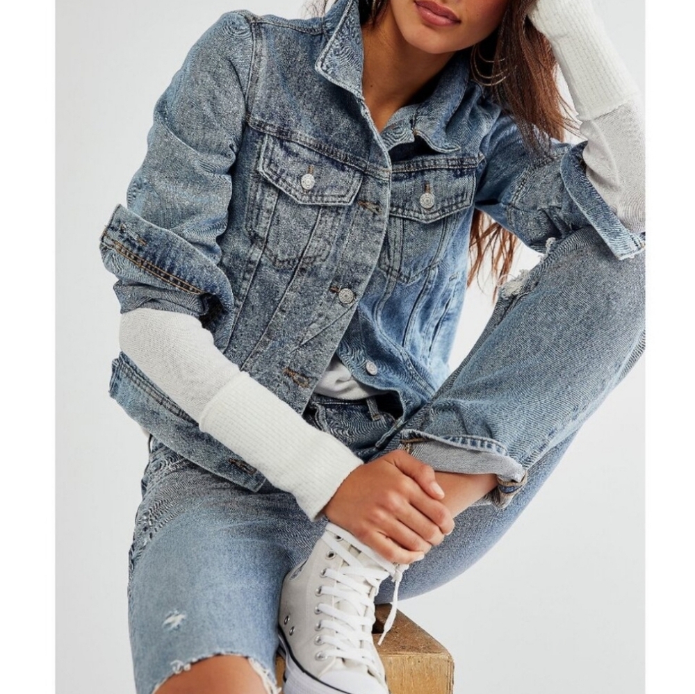 Free People We The Free Rumors Denim Jacket/Light Indigo